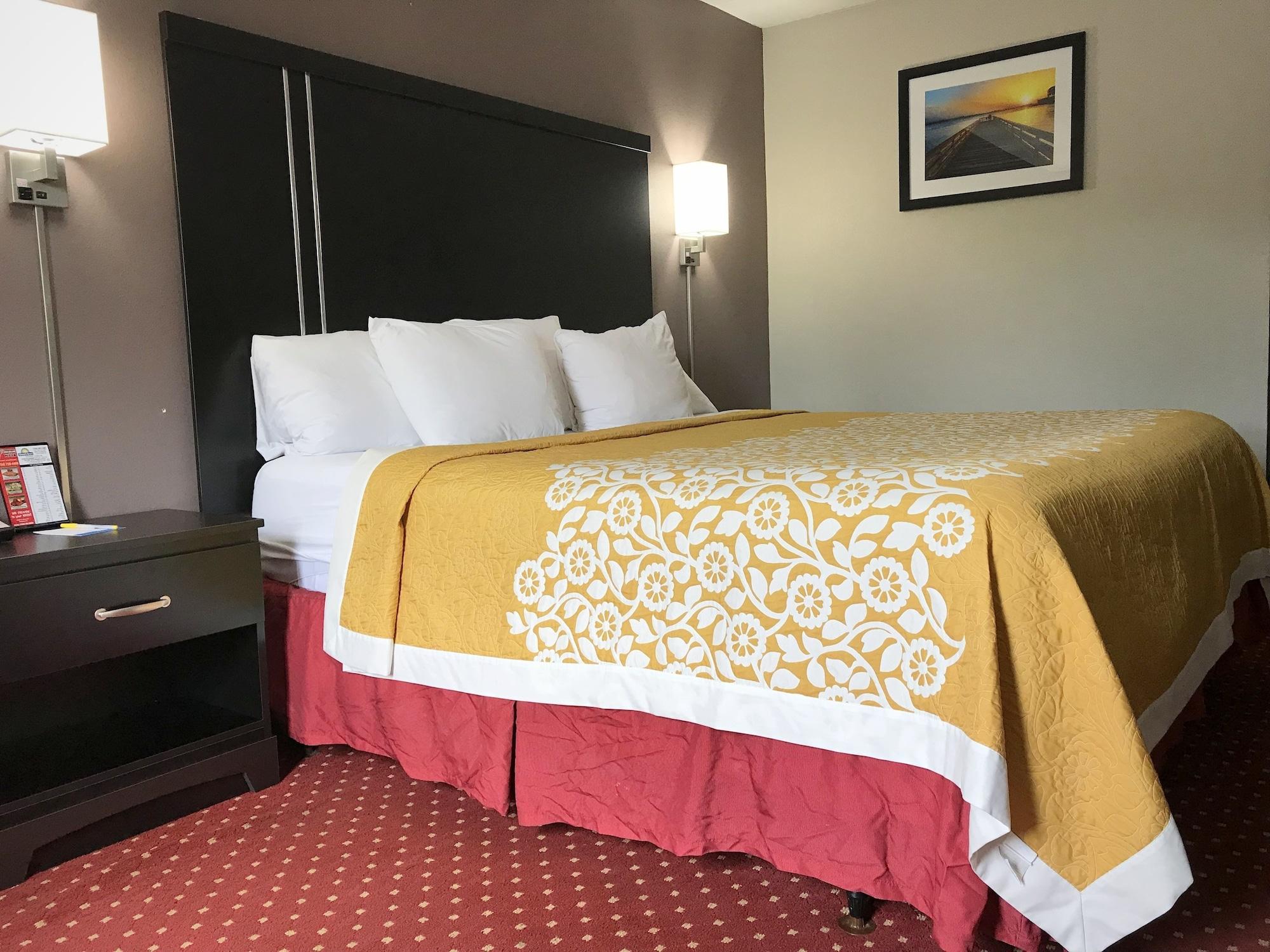 Days Inn By Wyndham Livonia Canton Detroit Dış mekan fotoğraf