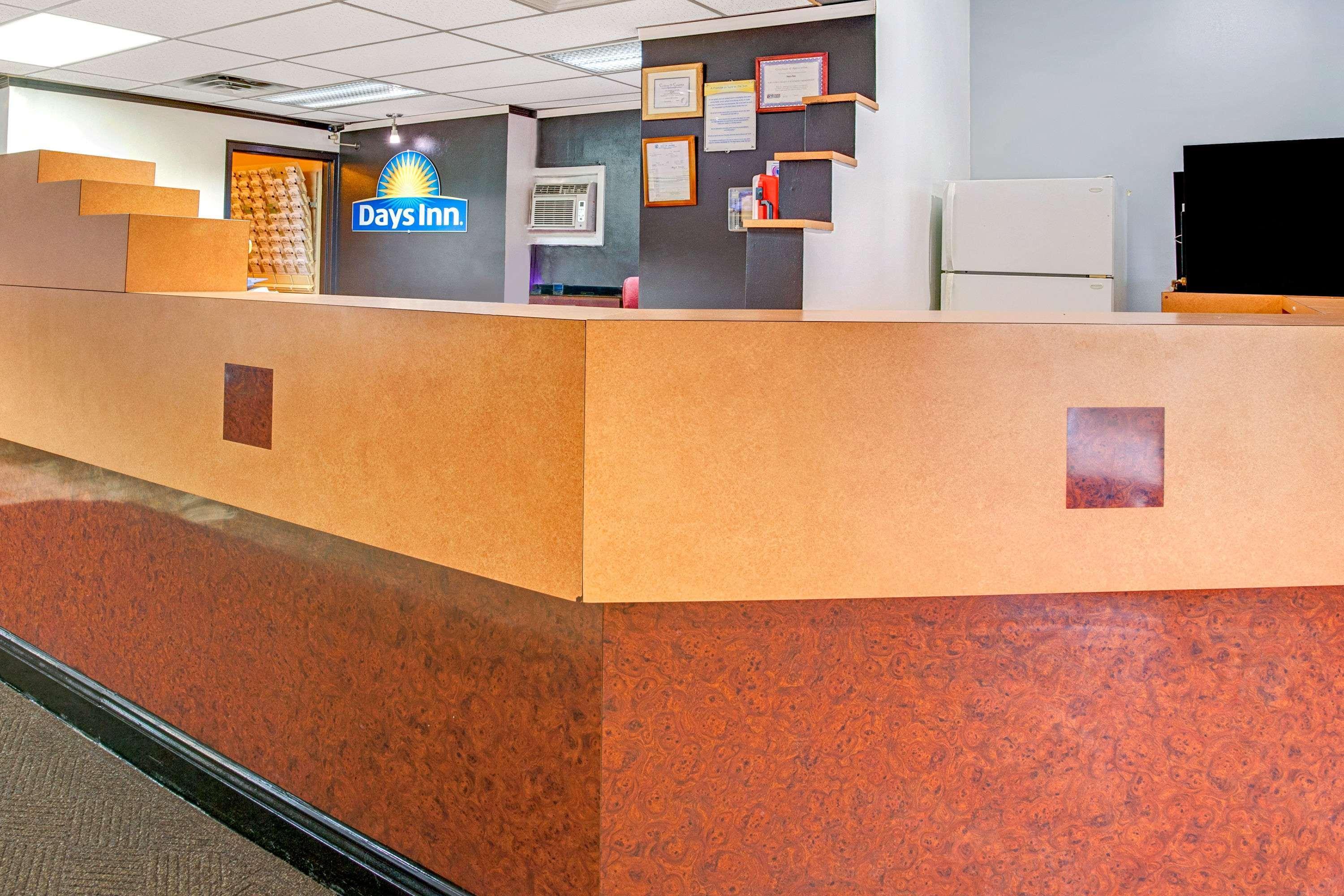 Days Inn By Wyndham Livonia Canton Detroit Dış mekan fotoğraf