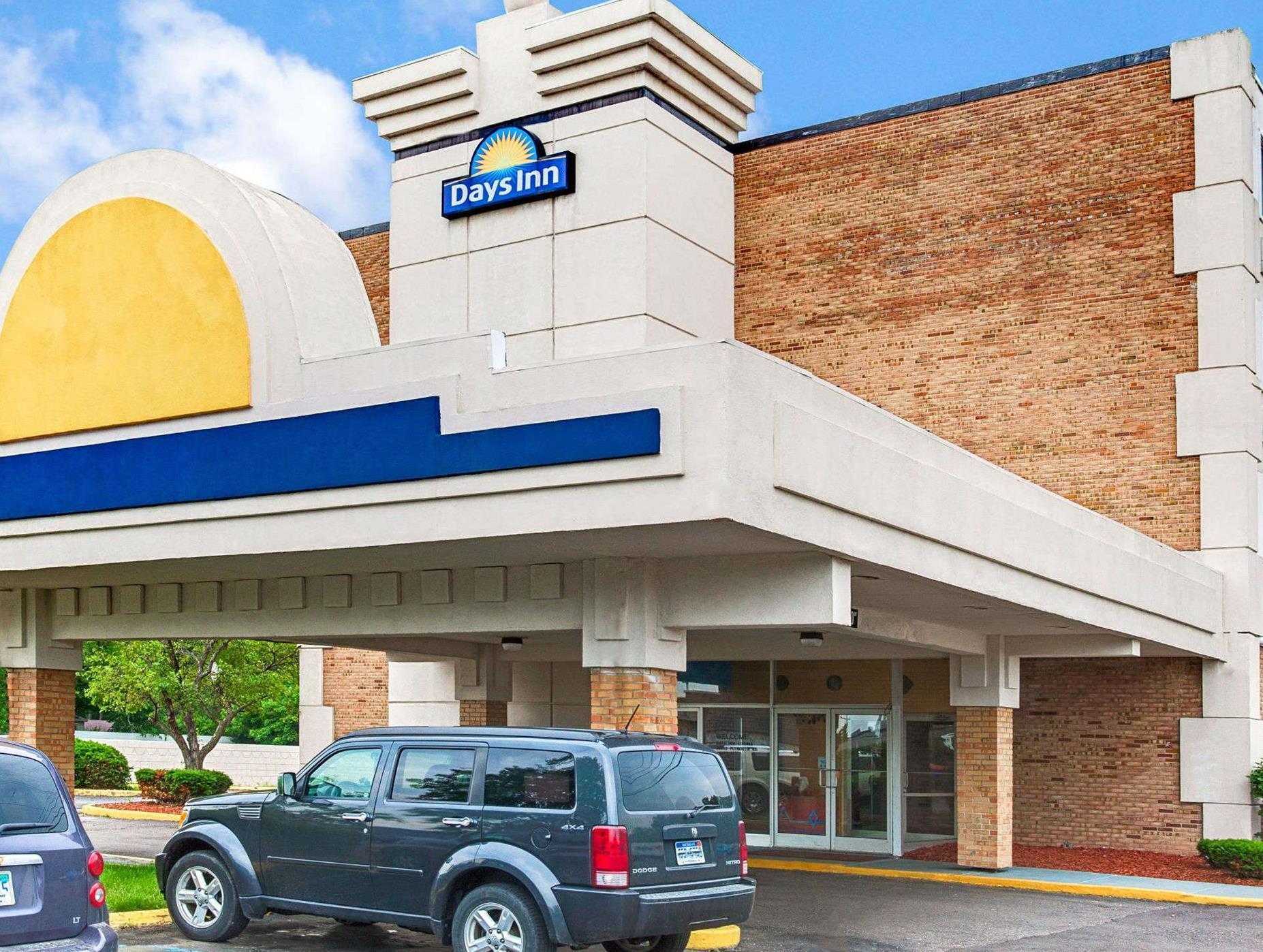 Days Inn By Wyndham Livonia Canton Detroit Dış mekan fotoğraf